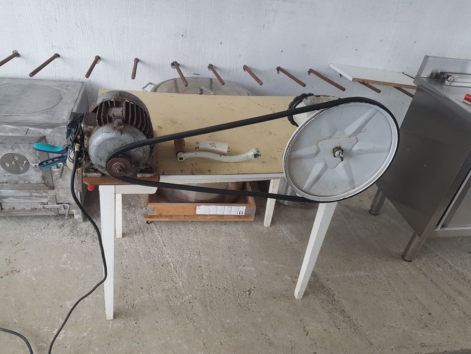 Maşină de tocat carne