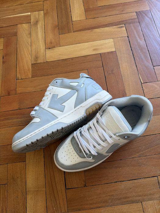 Adidas Off white