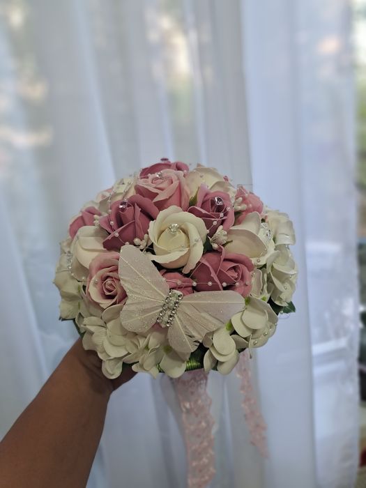 Buchete mireasa,nasa sau domnisoare de onoare.