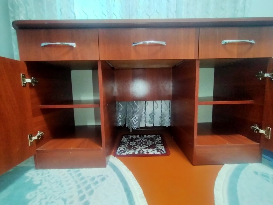 Компьютерный стол