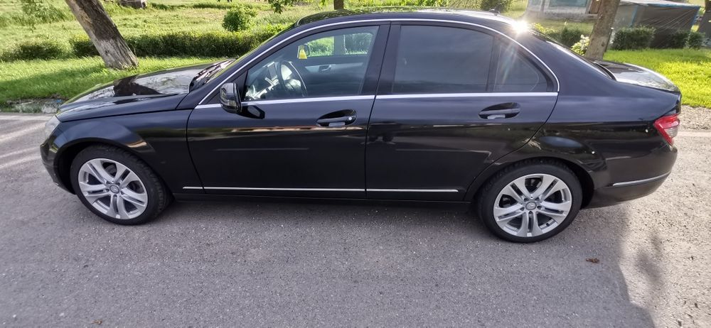 Mercedes-Benz C250 w204