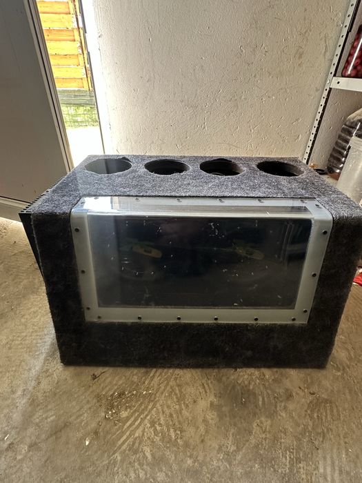 Vand subwoofer 800w plus statie