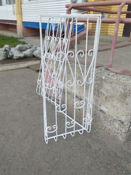 Продам решетки  недорого
