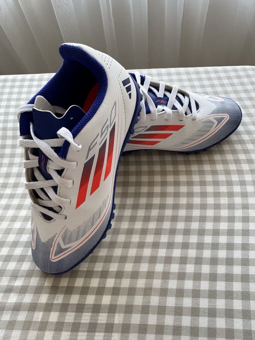 Детски стоножки ADIDAS F50 CLUB TF J IF1391