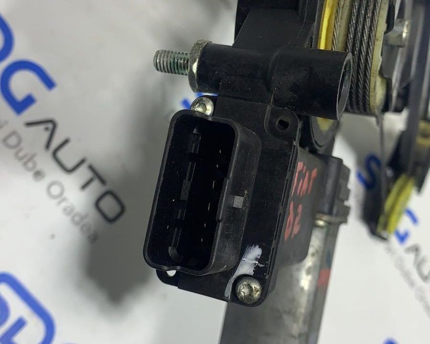 Macara dreapta fata Fiat Ducato 2010-2016