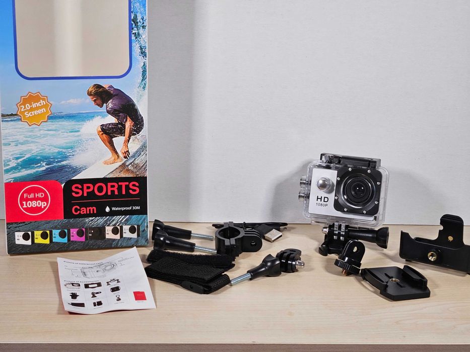 Спортна екшън камера Full HD 1080p – водоустойчива + аксесоари