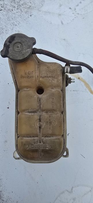 Казан за охладителна течност(водата) за Мерцедес 190