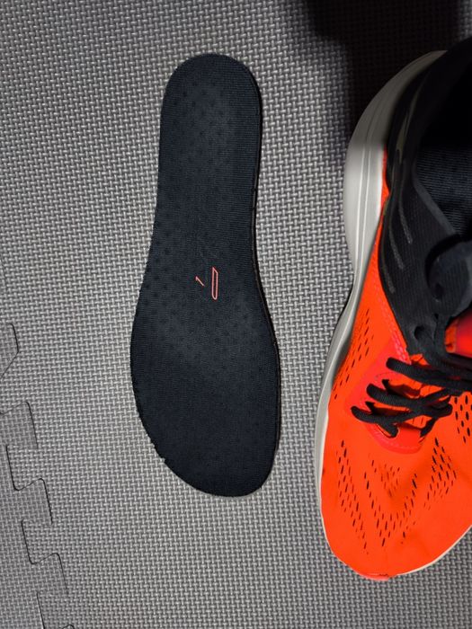 Adidasi Altra Vanish Carbon nr. 44.5