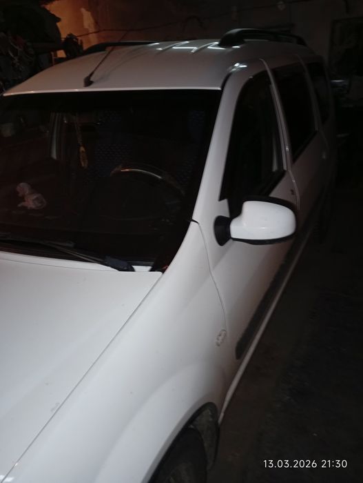 Продам машину Largus