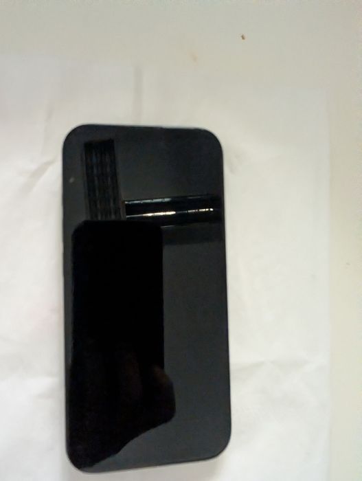 iPhone 15, 128GB, 6GB RAM, 5G