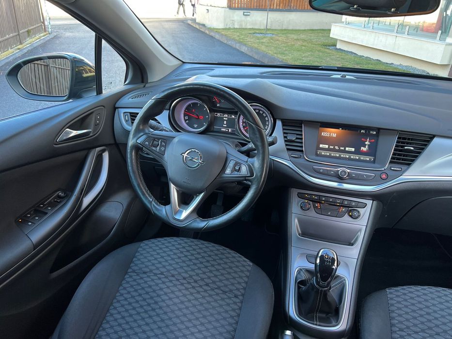 Opel Astra K 1.6 CDTI 136 CP CarPlay Scaune încalzite