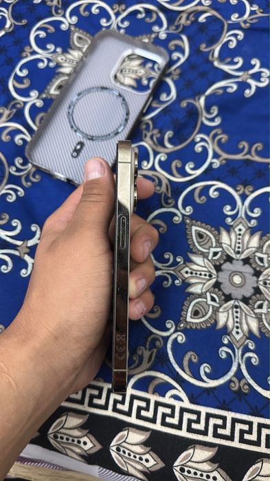 iphone 14pro золотистый