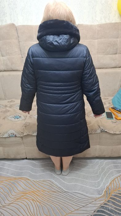 Продам зимнюю куртку