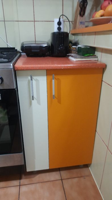 Mobila de bucătărie