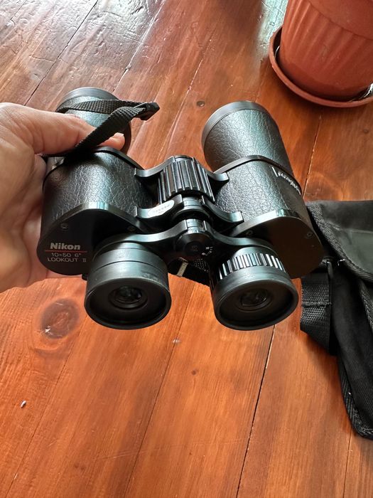 Nikon action - lookout 2 binoculars. 10x50 power