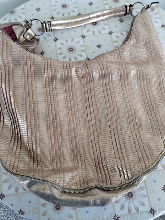 Дамска чанта, нова