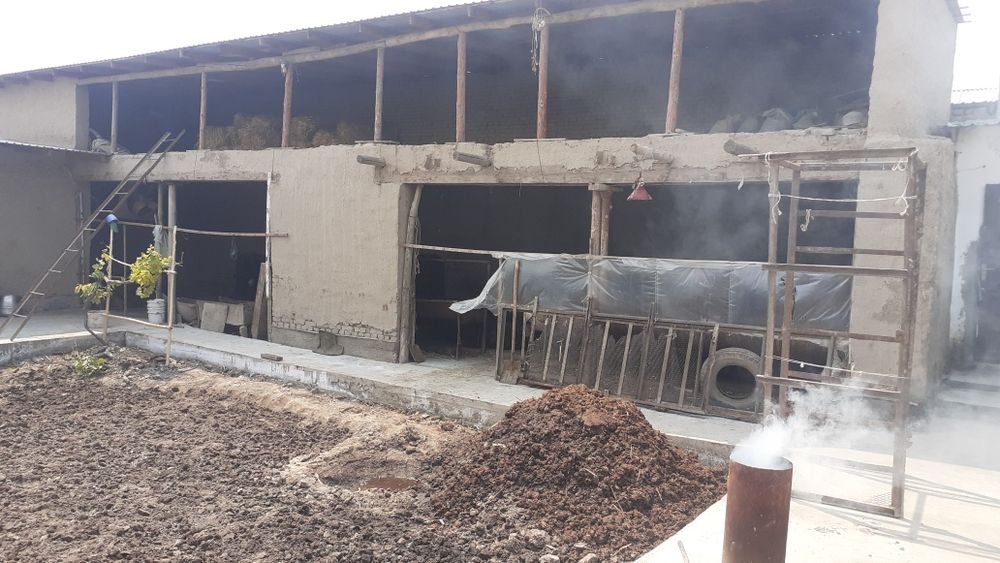 Жер уй сатылады.