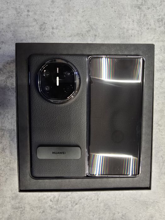 Huawei Mate X6   12/512GB  НОВ!!! Z-8642