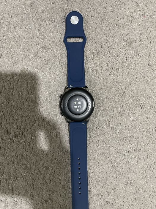 продам amazfit gtr 2