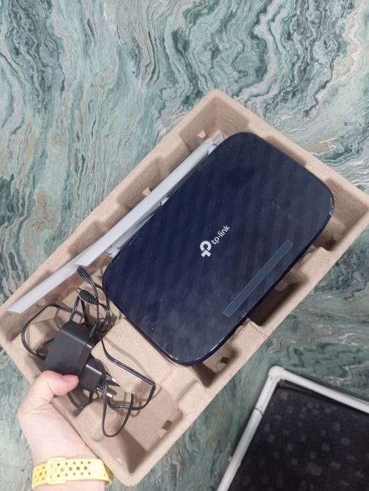 Wi-Fi роутер  новый