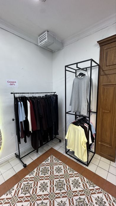 Продам торговое оборудование