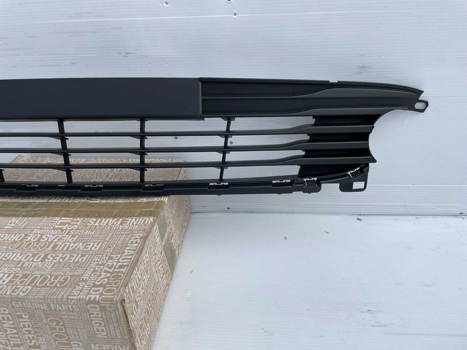 Grila inferioara bara fata Renault Espace 4 noua originala