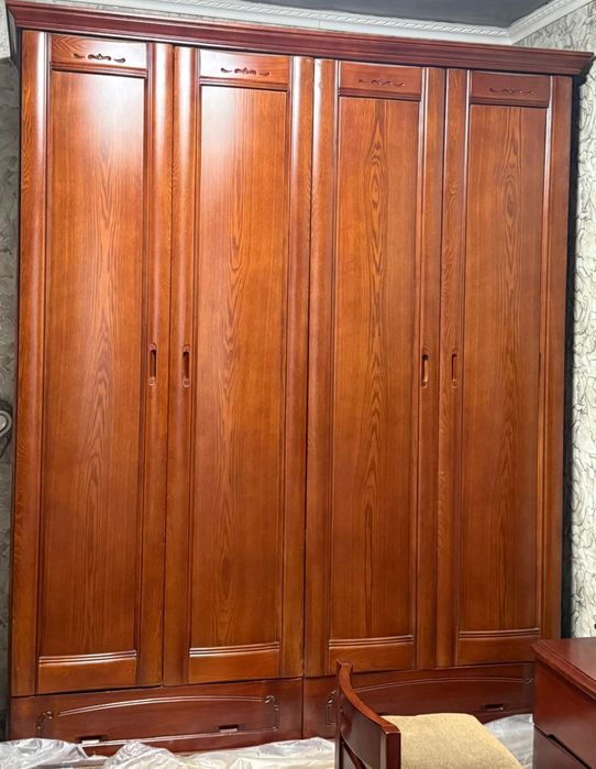 Продам гарнитур б/у