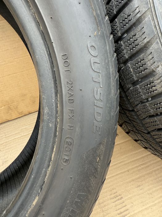 2 бр зимни гуми Hankook 225/50 R17 DOT 23/15 6мм