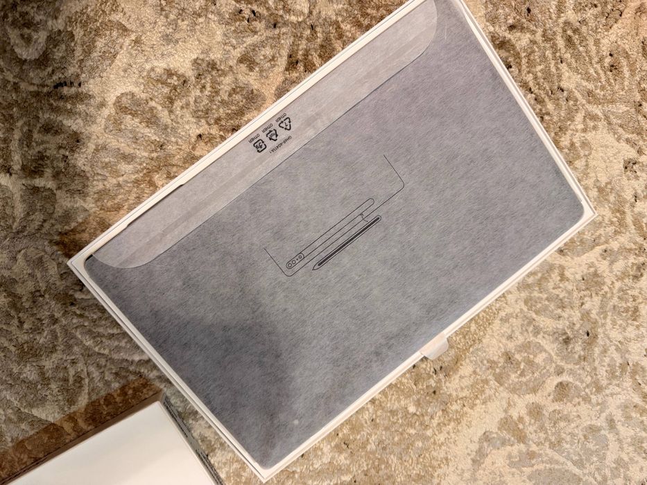 Samsung Galaxy Tab S8 Ultra + S Pen