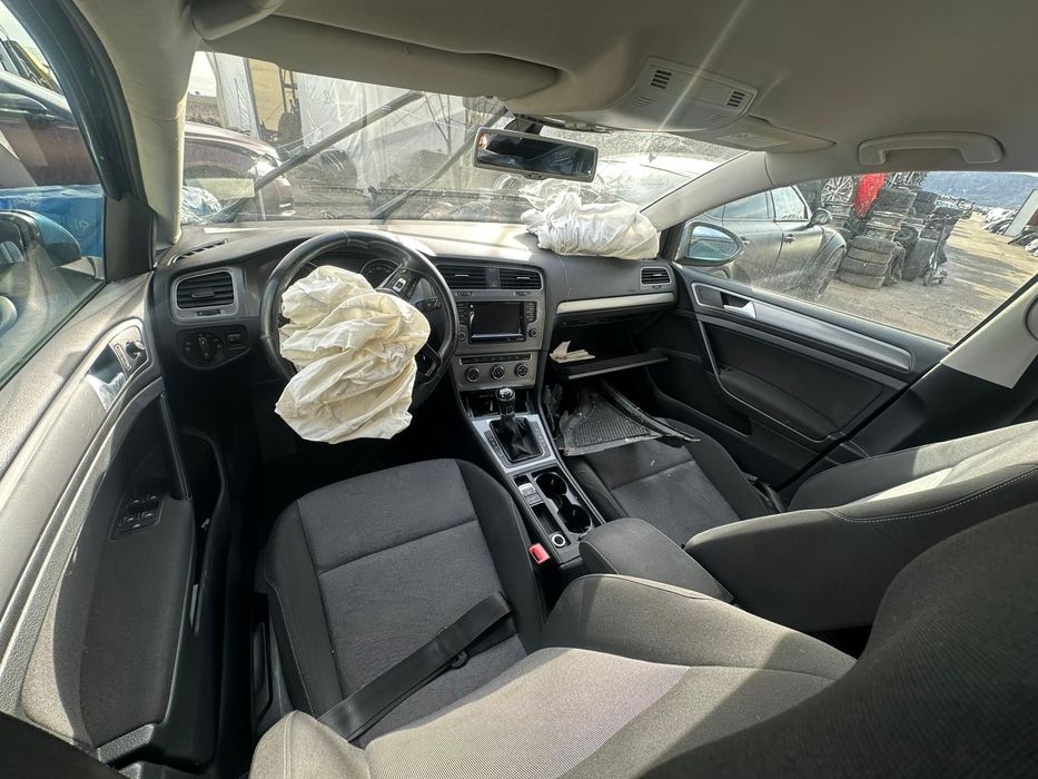 Dezmembrari Golf 7 1.6 tdi CLH