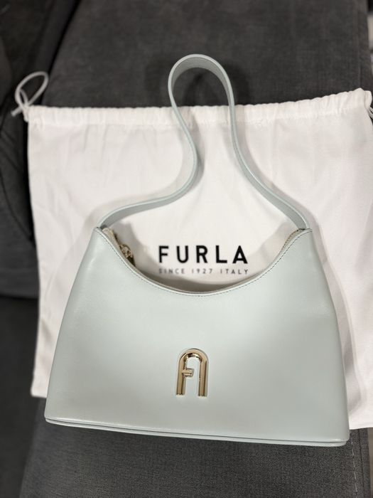 Кожена чанта FURLA