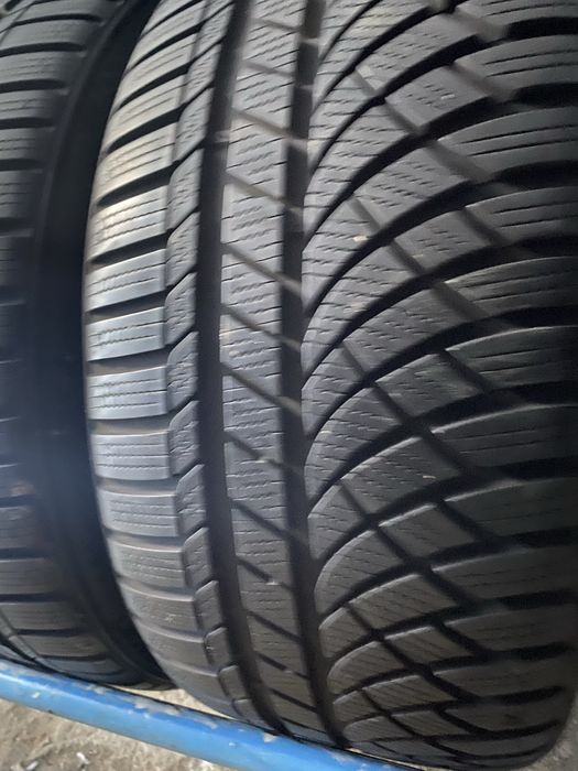 Шины 255/40/18 пара бу кумхо