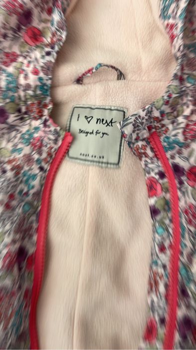 Продам детские курточки пальто