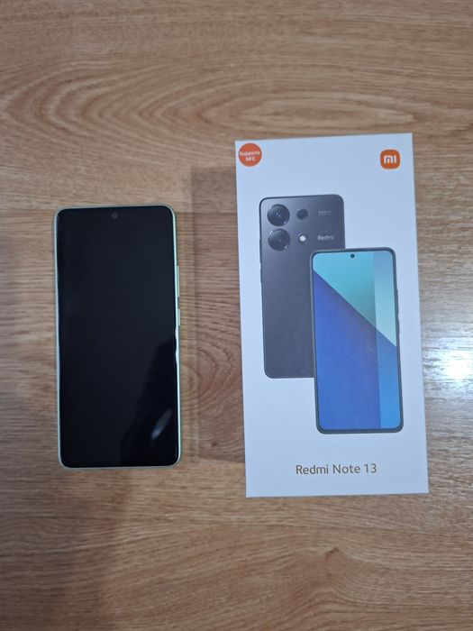 Продавам телефон Xiaomi Redmi Note 13 4G в гаранция