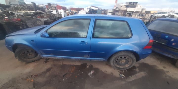 Alternator 028 903 028 D Volkswagen VW Golf a 4-a generatie