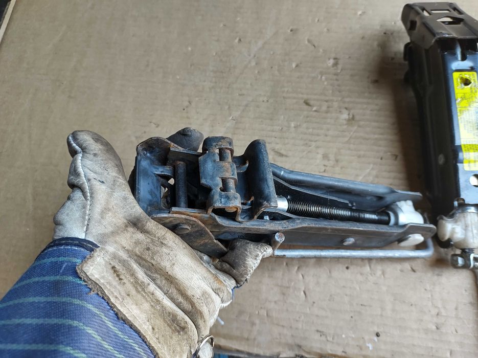 Авариен Крик Авто Крик за TOYOTA Aygo Тойота Айго