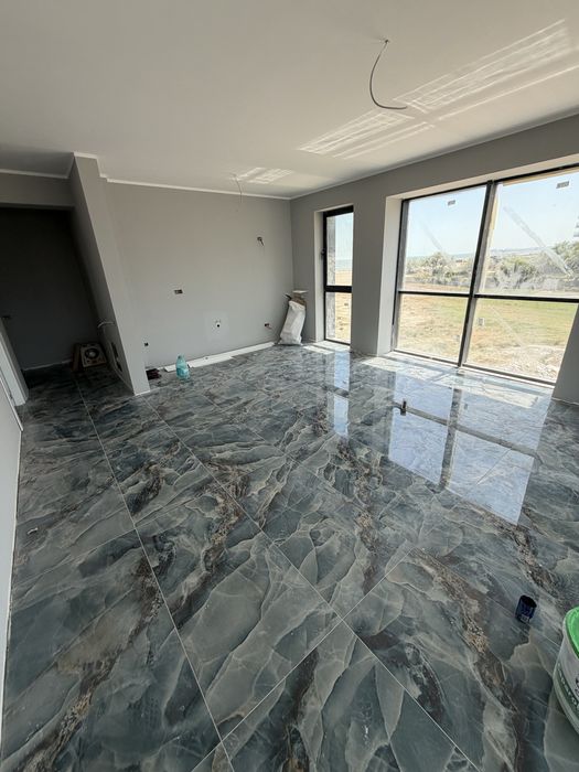 Apartament frontal mare
