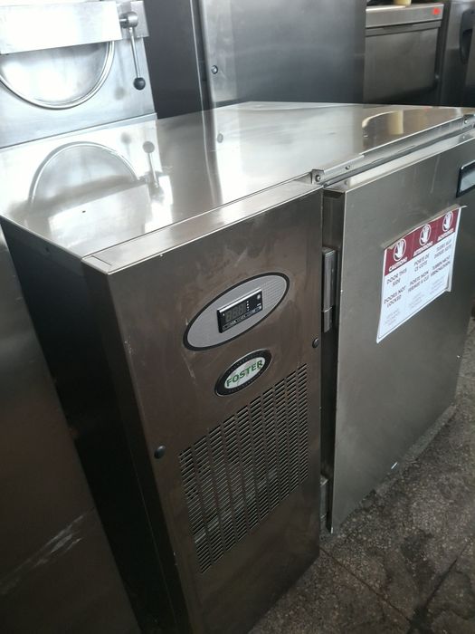 Хладилник FOSTER  за колички НОВ