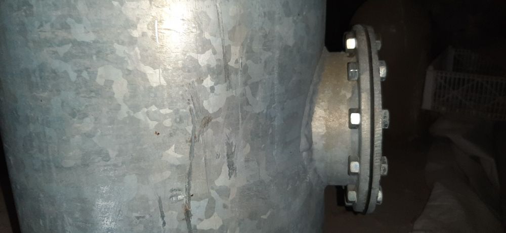 Продам ёмкость, в хорошем состоянии.