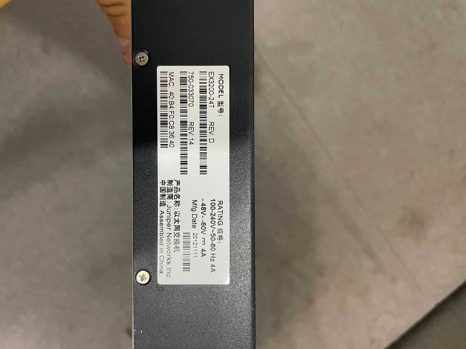 Managed Switch Juniper EX3200-24T POE