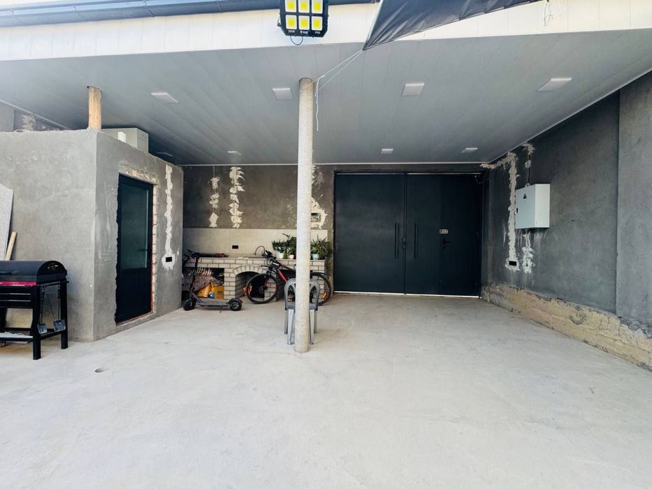 В продаже 2-х этажный дом в Янгихаетском районе