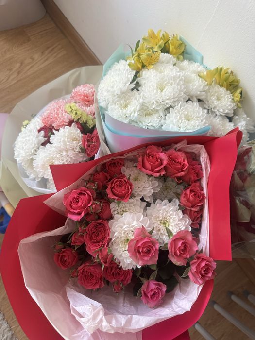 Цветы букет роз разные