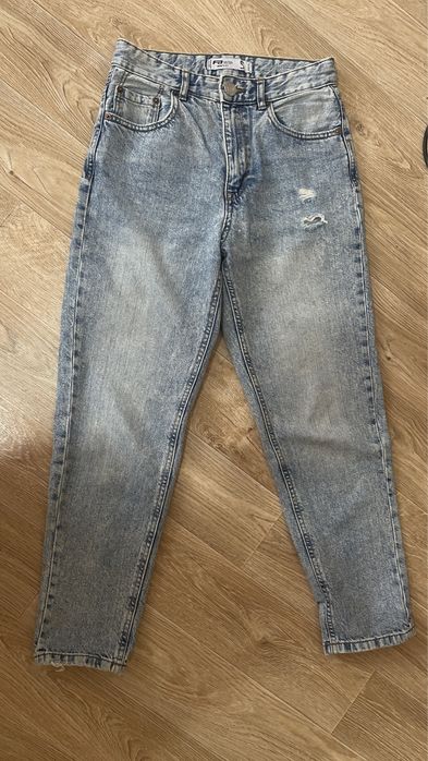 Джинсы, шорты, брюки