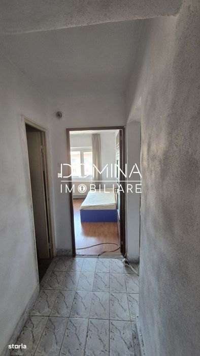 Vanzare apartament 3 camere,  in Tg. Jiu, str. 22 Decembrie 1989