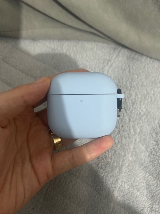 Airpods 4 только кейс/case