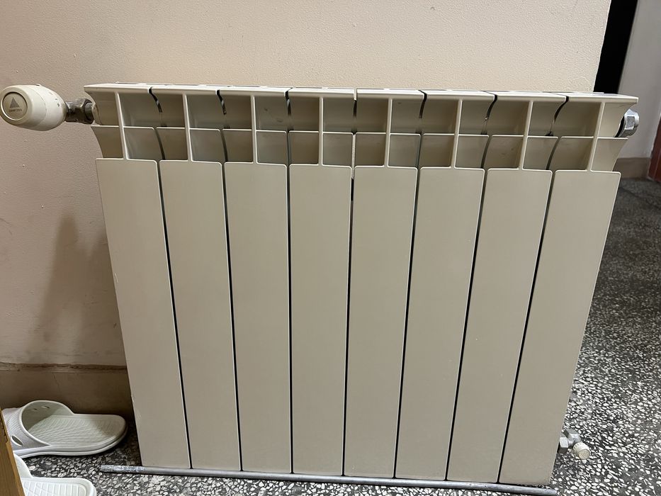 Алуминиев радиатор ОКОМПЛЕКТОВАН - 8 глидера