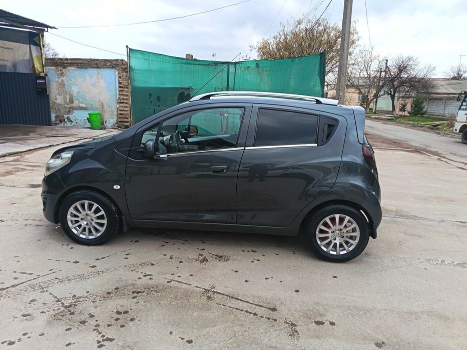 Spark 8.500$ келишилади