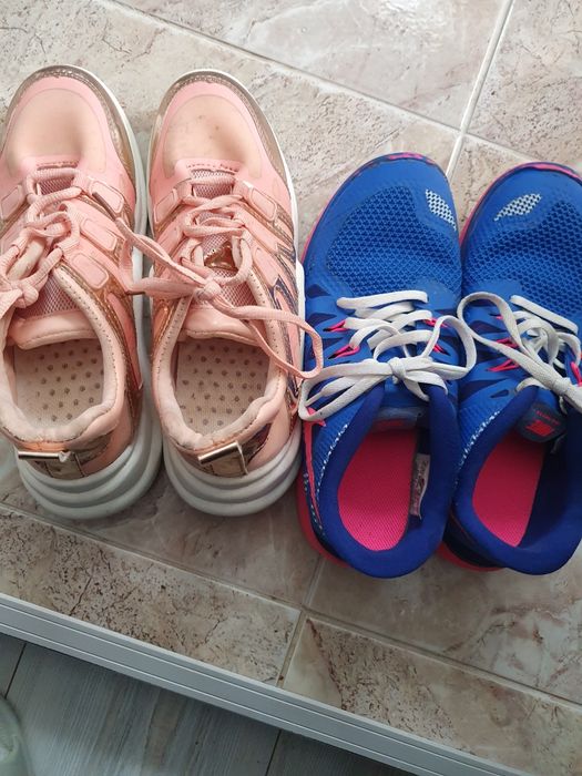 Два чифта здрави маратонки