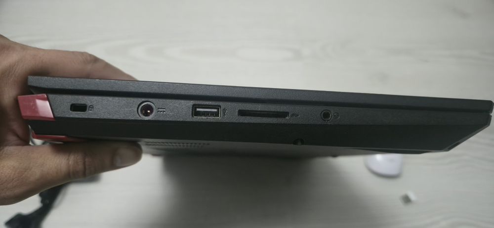 Laptop Acer Aspire VX5 -i7/32gb/512gb/2GB