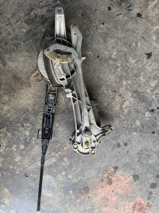 W210 стеклоочиститель